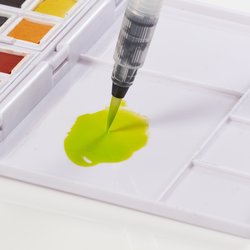 Derwent Inktense Paint Pan Studio Set