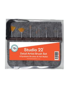 Studio 22 Miniature Detail Brush Set in Felt Wallet